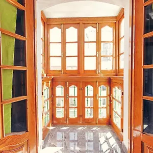  Hostal Charming