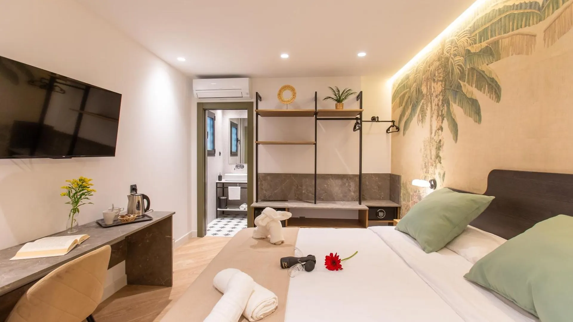 Guest house Boutique Rooms Playa Burriana Nerja Spain