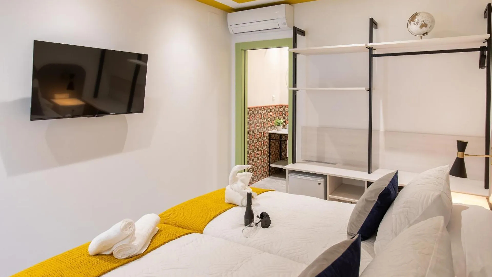 Boutique Rooms Playa Burriana Nerja 0*,  Spain