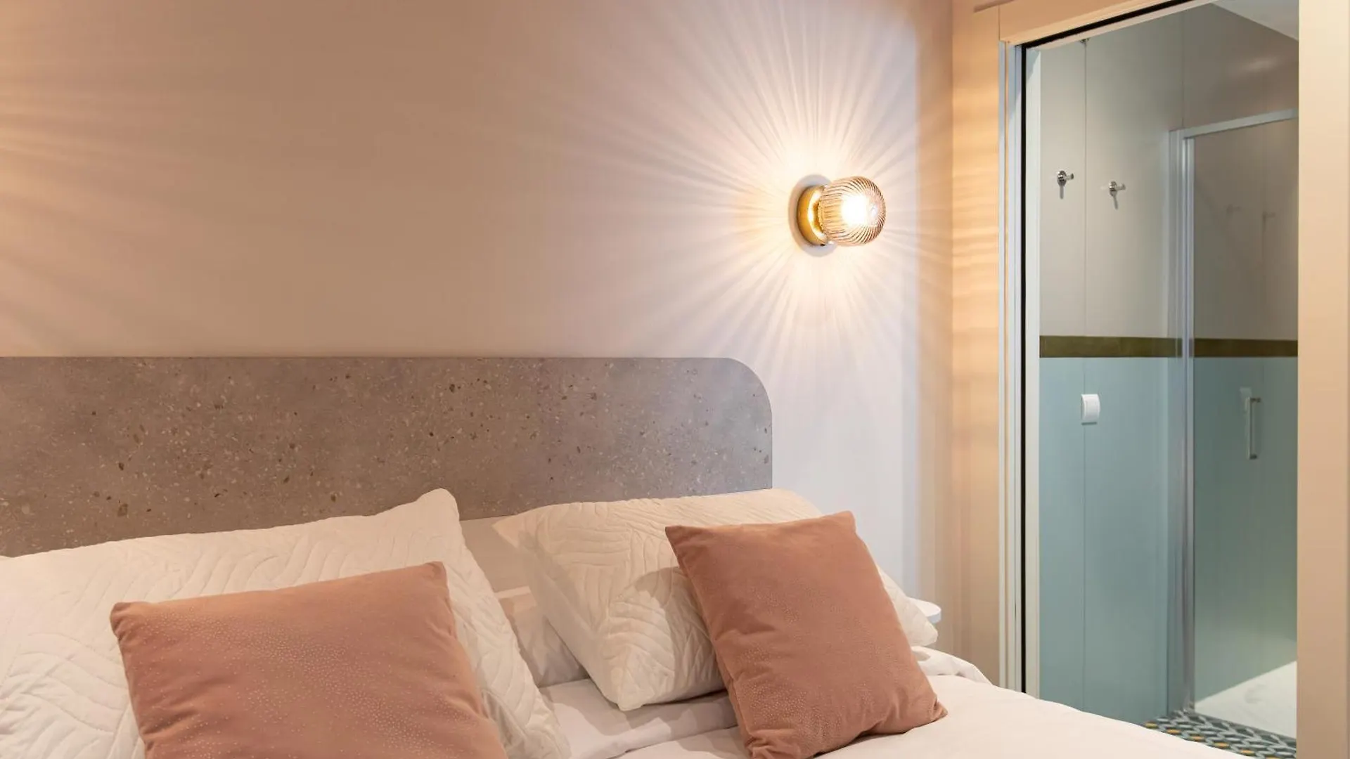 Boutique Rooms Playa Burriana Nerja 0*,  Spain