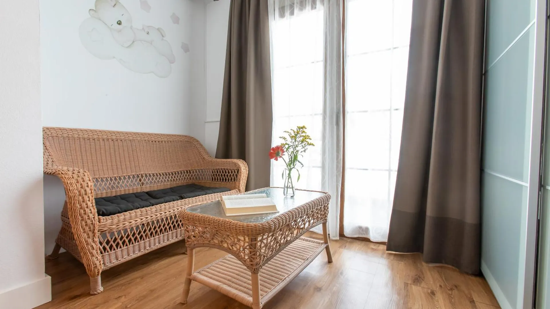Boutique Rooms Playa Burriana Nerja