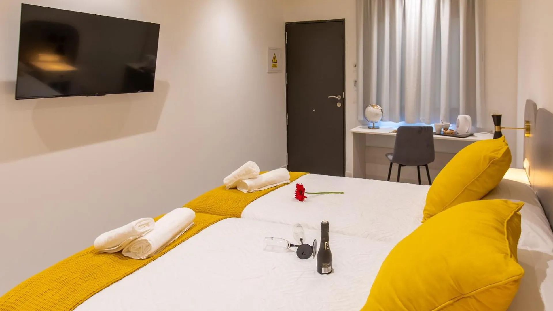 Boutique Rooms Playa Burriana Nerja 0*,  Spain