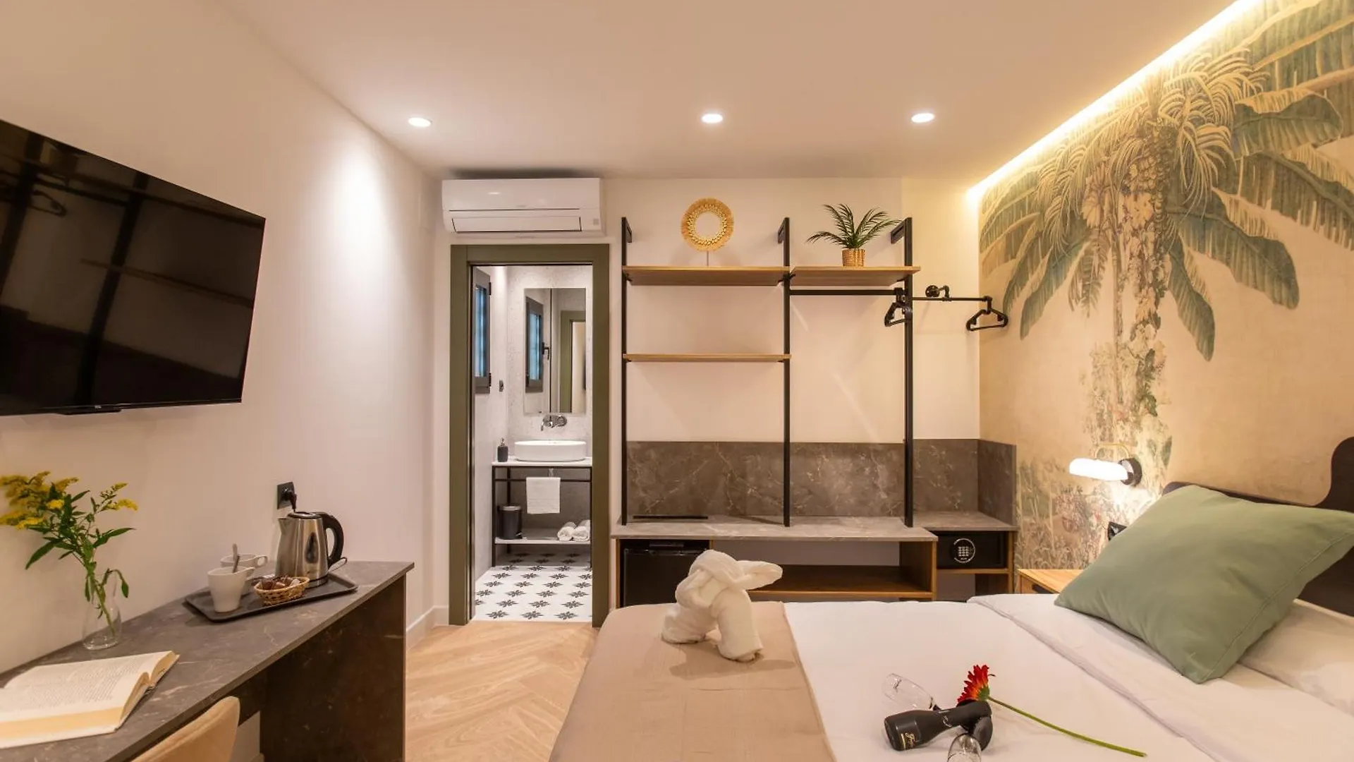 Guest house Boutique Rooms Playa Burriana Nerja Spain